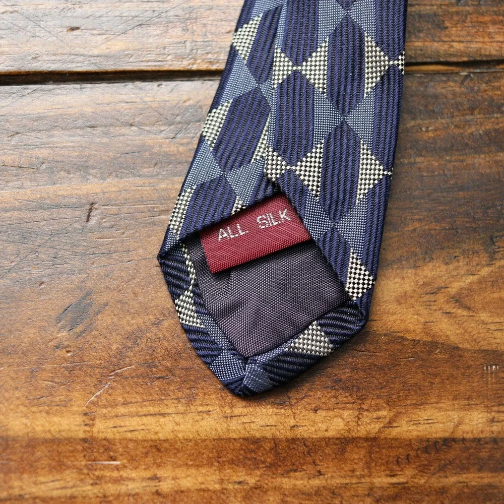 VTG Jos A‎ Bank Premier Collection Men's Neck Tie Silk - Abstract